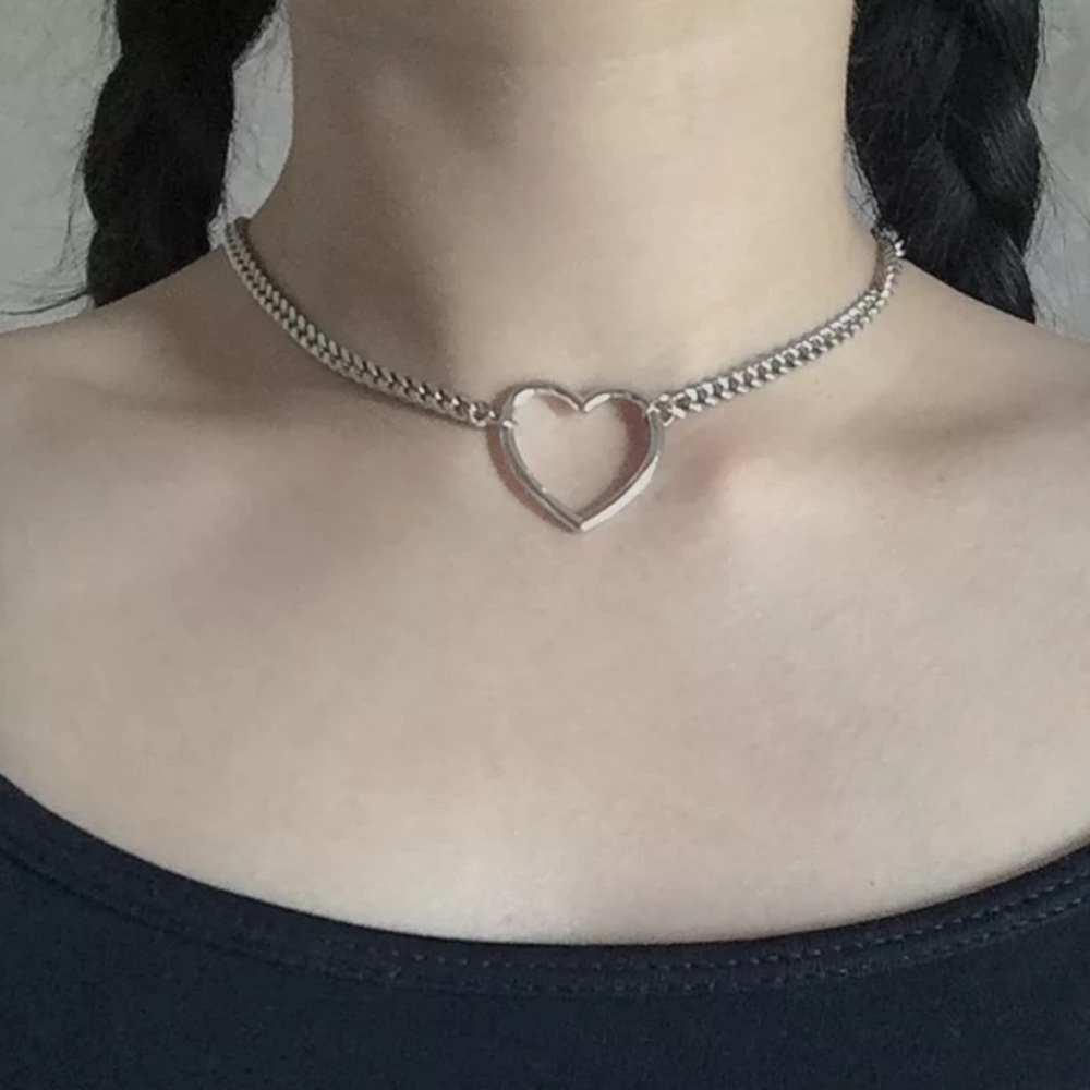 heart chain choker
